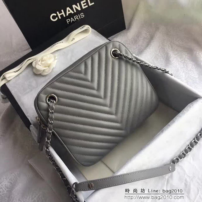 香奈兒CHANEL 57284 2018秋冬系列新款 菱格大V翻蓋拉鏈母子背包 DSC1965